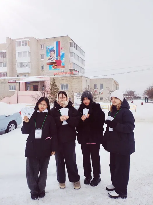 photo_5192958328563240163_y