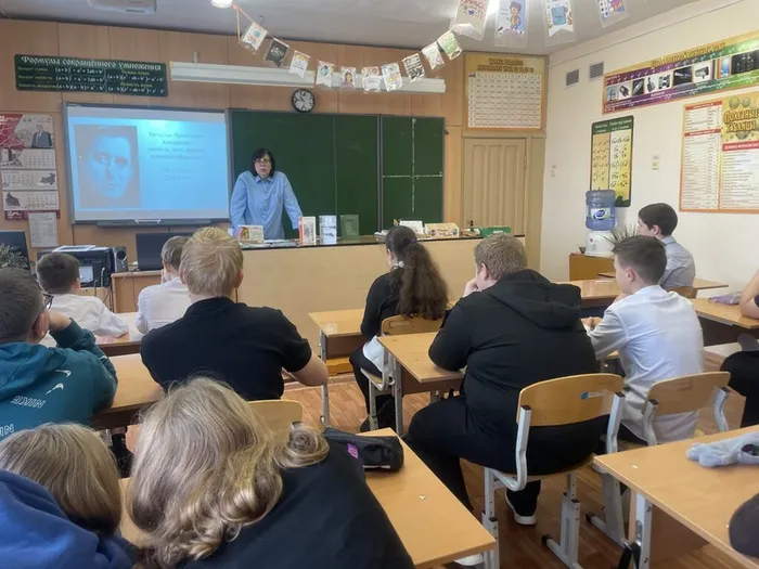 image-18-10-25-03-46